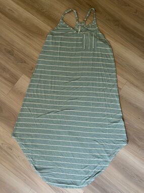 Soma
Striped Sage Green Maxi Sleep Dress with Pocket
Size: Small